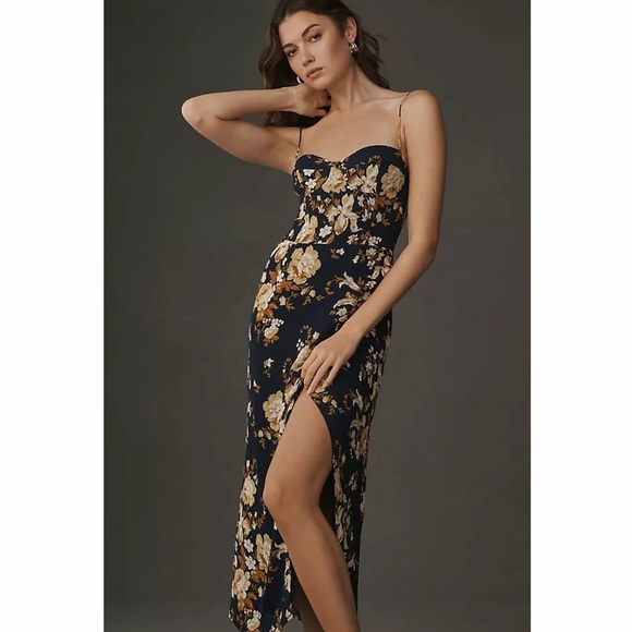 Reformation Dresses & Skirts - Reformation Kourtney dress in divinity